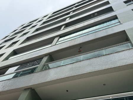 BARRA - APARTAMENTO 1 QUARTO COM VARANDA E PISCINA